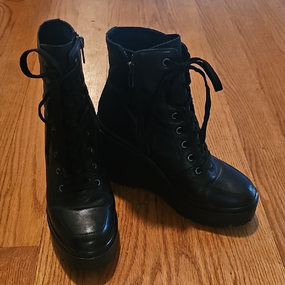 Women's Black Lace-Up Ankle Boots